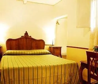 Spanish Steps Monet Hotel Rom